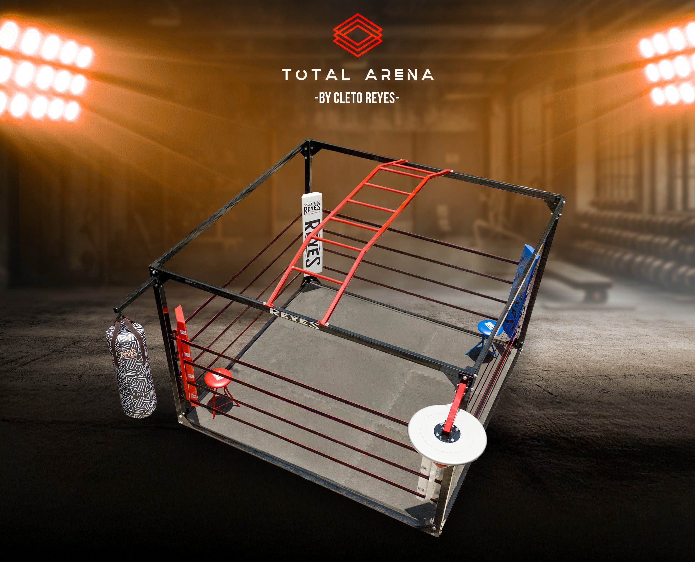 Ring "Total Arena" Cubo