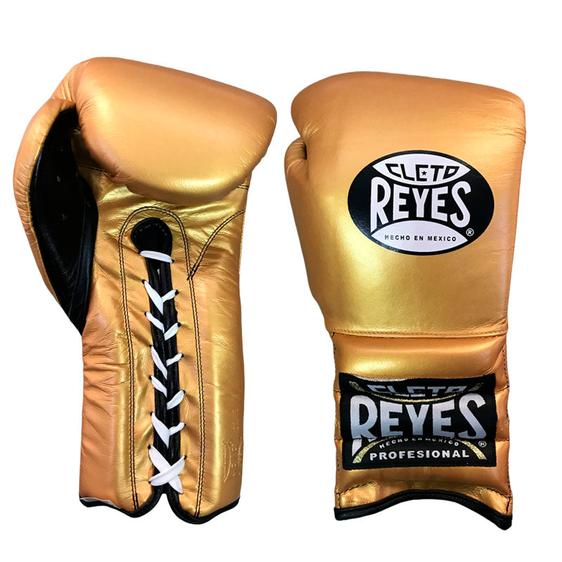 Cleto Reyes gloves with lace, in leather