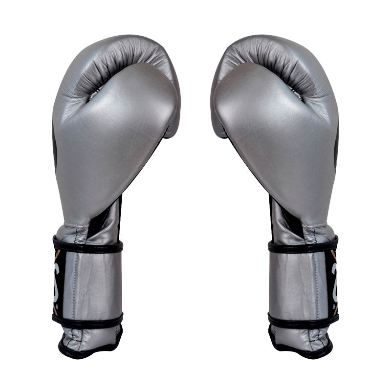 Guantes Cleto Reyes con cierre de contacto en piel