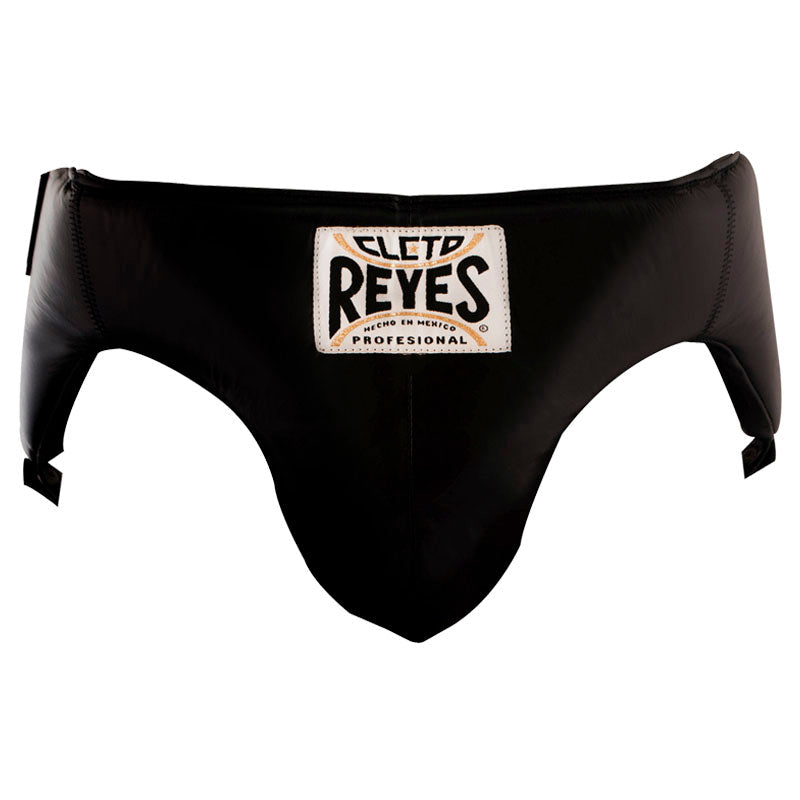 Cleto Reyes traditional protective cup, in leather