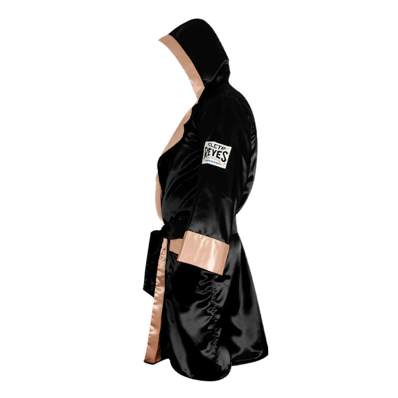Cleto Reyes boxing robe with hood
