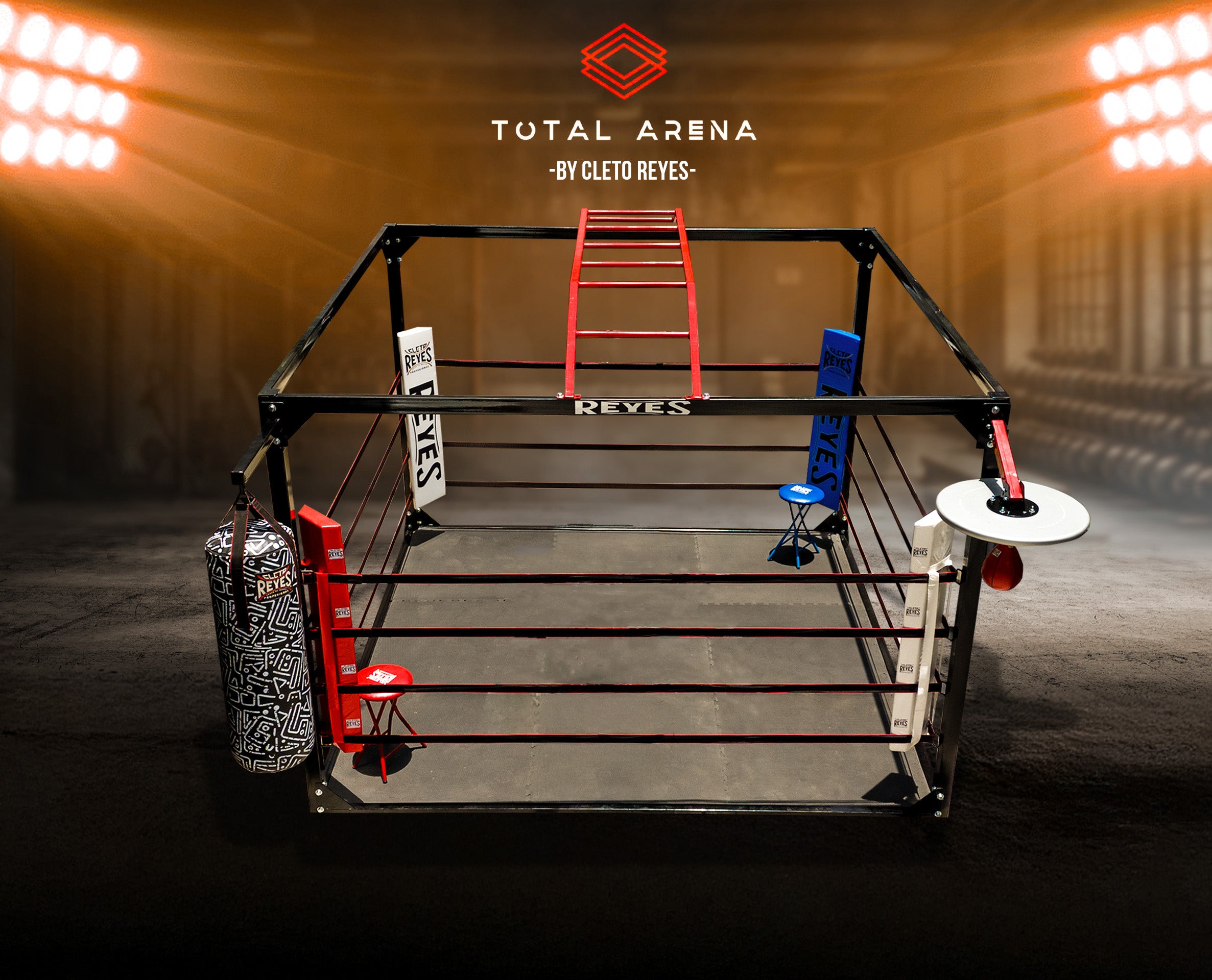 Ring "Total Arena" Cubo