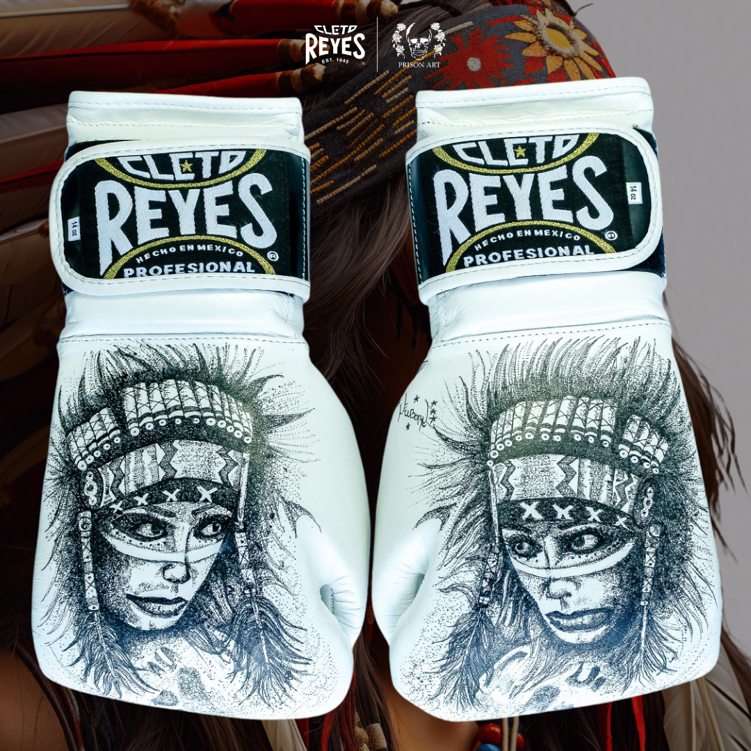 Guantes de colección tatuados a mano, "Navajos"